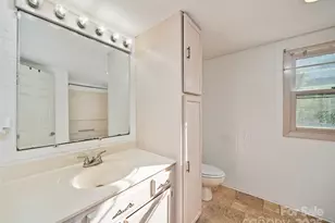 370 Bear Creek Church Rd, Bakersville, NC 28705 - Photo 4