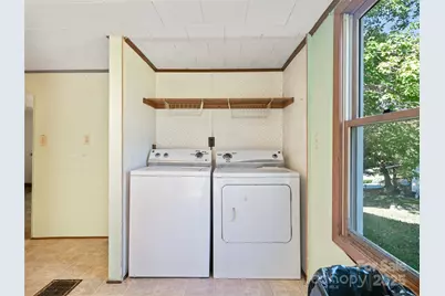 370 Bear Creek Church Road, Bakersville, NC 28705 - Photo 12