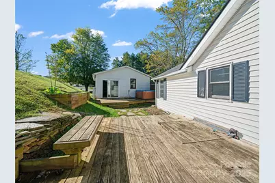 370 Bear Creek Church Road, Bakersville, NC 28705 - Photo 16