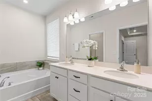 9110 Buckley Ct, Charlotte, NC 28269 - Photo 22