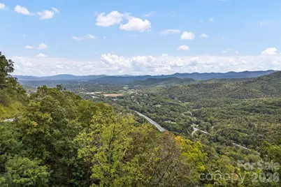 1505 Summit View Drive #20, Canton, NC 28716 - Photo 2