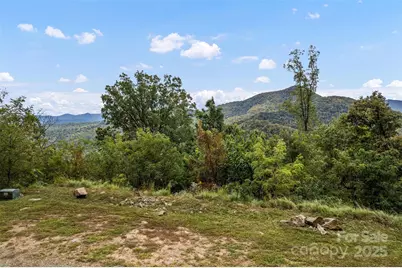 1505 Summit View Drive #20, Canton, NC 28716 - Photo 2