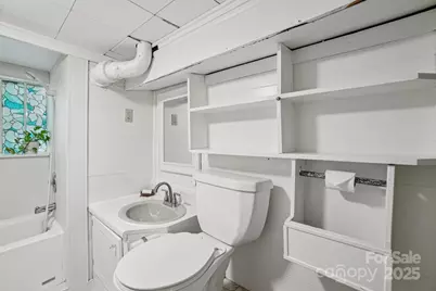 31 Oakwood Street, Asheville, NC 28806 - Photo 32