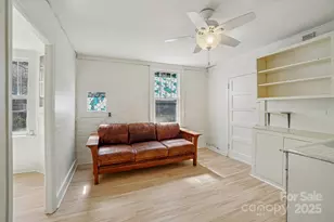 31 Oakwood St, Asheville, NC 28806 - Photo 26