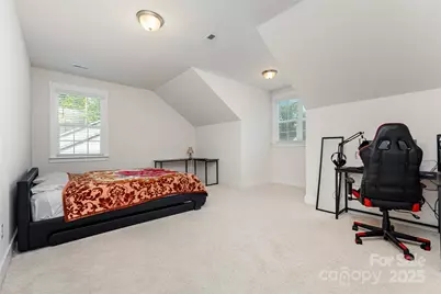 7725 Shalom Drive, Charlotte, NC 28216 - Photo 16