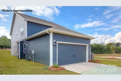 9017 Sawtooth Oak Alley, Huntersville, NC 28078 - Photo 2