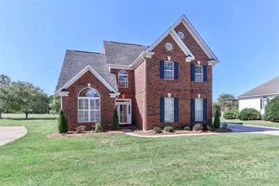 127 Players Park Circle, Statesville, NC 28677 - Photo 2