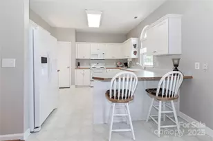 127 Players Park Cir, Statesville, NC 28677 - Photo 10