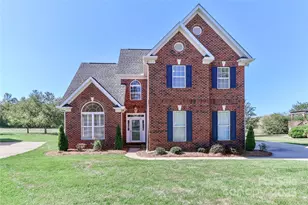 127 Players Park Cir, Statesville, NC 28677 - Photo 1