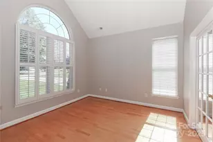 127 Players Park Cir, Statesville, NC 28677 - Photo 6