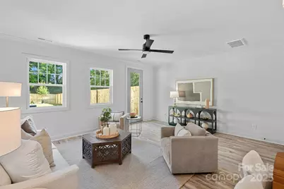 2912 Dogwood Avenue, Charlotte, NC 28206 - Photo 12