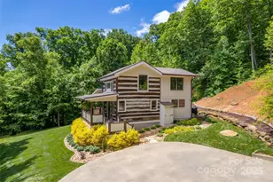 54 Holland Dr, Columbus, NC 28722 - Photo 2