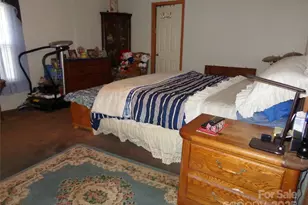 89 Blue Mountain Rd, Fairview, NC 28730 - Photo 16