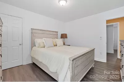 2018 Lasalle Street, Charlotte, NC 28216 - Photo 20