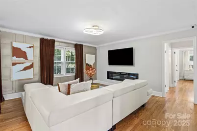 616 Coulwood Drive, Charlotte, NC 28214 - Photo 10