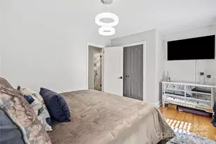 616 Coulwood Dr, Charlotte, NC 28214 - Photo 14