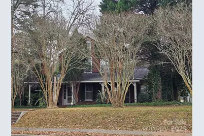 711 Chesterfield Avenue, Lancaster, SC 29720 - Photo 1