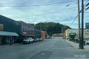 29 E Mitchell St, Old Fort, NC 28762 - Photo 34