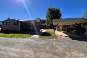 29 E Mitchell St, Old Fort, NC 28762 - Photo 30