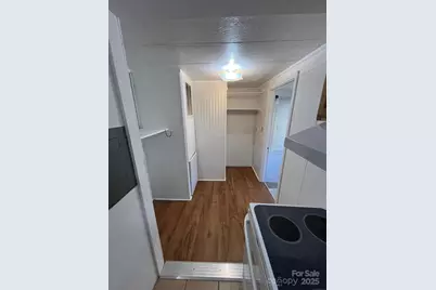 29 E Mitchell Street, Old Fort, NC 28762 - Photo 18