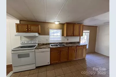 29 E Mitchell Street, Old Fort, NC 28762 - Photo 8