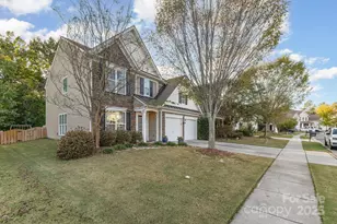 3384 Dunbar Ln, Lancaster, SC 29707 - Photo 2