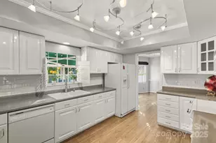 207 N Milford Dr, Salisbury, NC 28144 - Photo 4