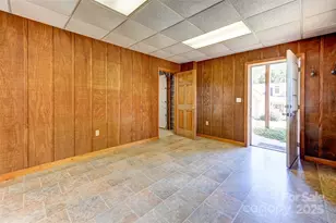 80 Oak Meadow Ln, Hendersonville, NC 28792 - Photo 34