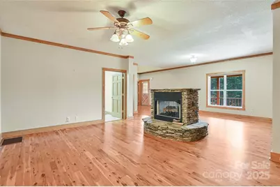 80 Oak Meadow Lane, Hendersonville, NC 28792 - Photo 8