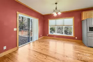 80 Oak Meadow Ln, Hendersonville, NC 28792 - Photo 10