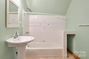 80 Oak Meadow Ln, Hendersonville, NC 28792 - Photo 22