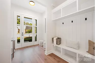 2001 Renner Street, Charlotte, NC 28216 - Photo 2