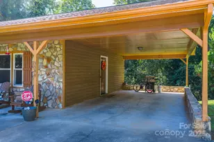 3399 Harvard Pl, Hudson, NC 28638 - Photo 6
