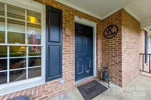 10520 Misty Ridge Ln, Charlotte, NC 28277 - Photo 2