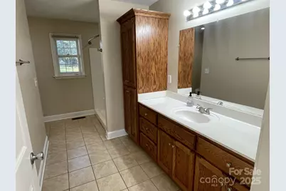 232 E Gold Street, New London, NC 28127 - Photo 10