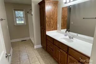 232 E Gold St, New London, NC 28127 - Photo 10