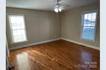 232 E Gold Street, New London, NC 28127 - Photo 8