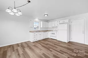 304 Walkers Ridge Rd, Shelby, NC 28152 - Photo 6