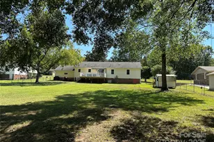 818 Rubens Rd SW, Concord, NC 28027 - Photo 22