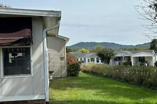 308 Riverwind Dr, Hendersonville, NC 28739 - Photo 6