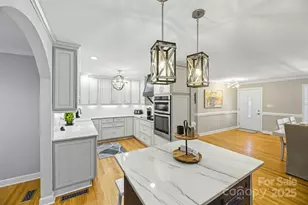 133 Lewis Farm Rd, Bessemer City, NC 28016 - Photo 4