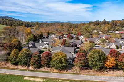 92 Mountain Meadow Circle, Weaverville, NC 28787 - Photo 36