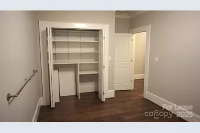 2014 Rozzelles Ferry Road, Charlotte, NC 28208 - Photo 16