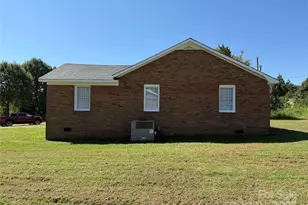 837 Sikes Mill Rd, Monroe, NC 28110 - Photo 2