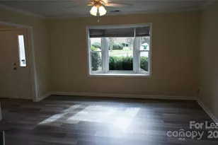 8306 Summerglen Cir, Charlotte, NC 28227 - Photo 6