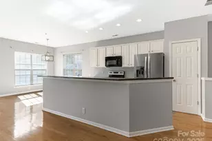 3164 Margellina Drive, Charlotte, NC 28210 - Photo 12