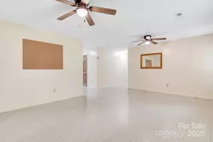 119 Richland St, Asheville, NC 28806 - Photo 8