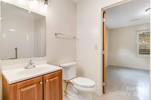 119 Richland St, Asheville, NC 28806 - Photo 10