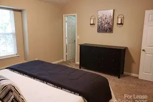 10643 Greyhound Dr, Charlotte, NC 28269 - Photo 16