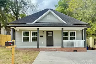 106 N Market St, Lancaster, SC 29720 - Photo 1